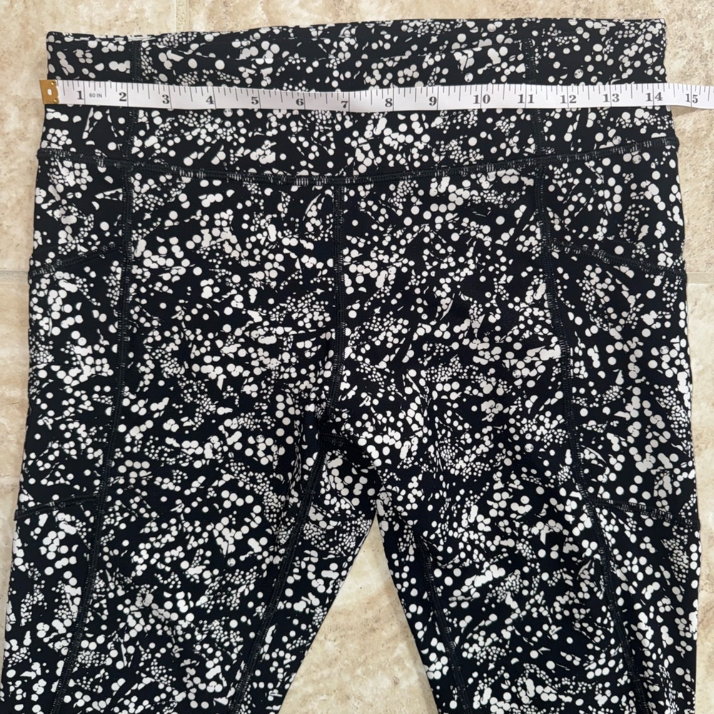 Lululemon Tight Stuff‎ Tight II Splatter White Black / Black Size 8 - Picture 8 of 12